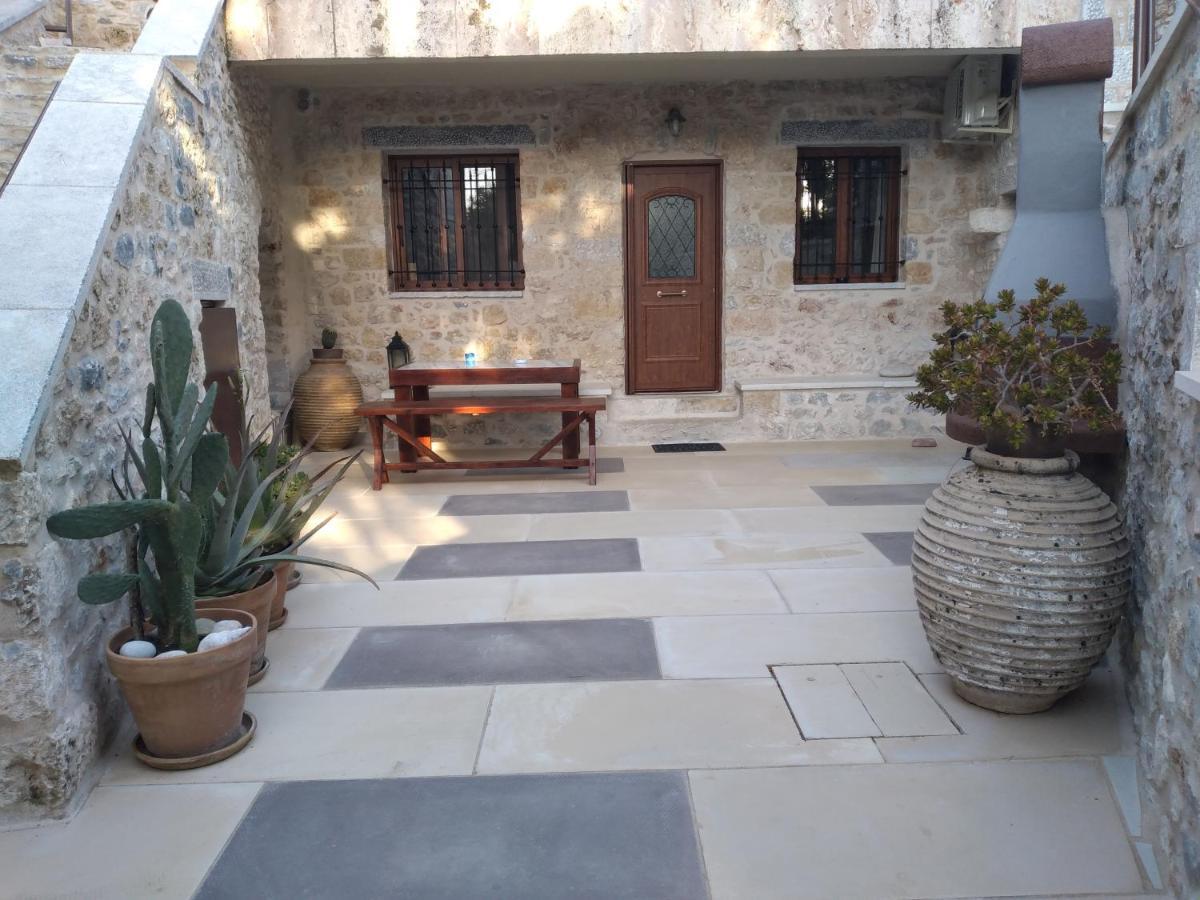 Aspasia House Oítilon Exterior foto